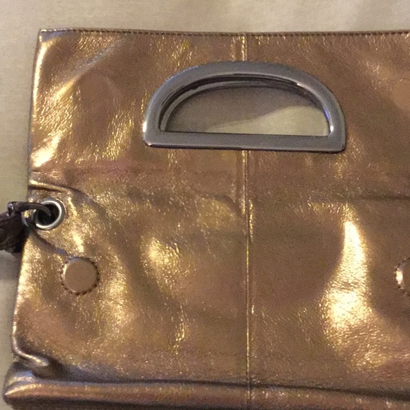 Hobo bronze leather wristlet - Picture 2 of 3